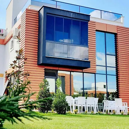 Villa Natural Garden Kirkpinar C